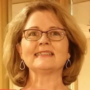 Meet your Posher, Pam